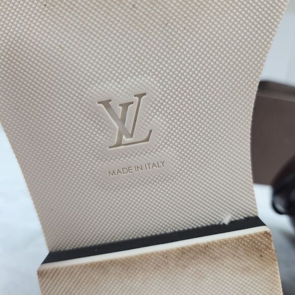 Louis Vuitton Men's Dark Whiskey Red Sword Leather Ankle Strap Boot Sz 8.5 - Picture 12 of 16